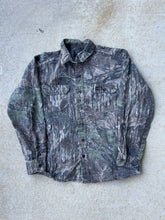 Load image into Gallery viewer, Vintage Rattlers Brand Realtree Camo Button-Up Shirt (L)
