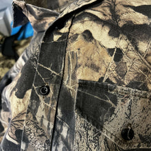 Load image into Gallery viewer, Vintage Mossy Oak Breakup Button Up Shirt youth size