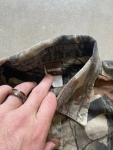 Load image into Gallery viewer, Vintage Realtree Camo Button Up Shirt (XL)