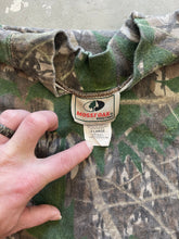 Load image into Gallery viewer, Vintage Mossy Oak Shadow Leaf Camo Mockneck Shirt (L)