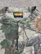 Load image into Gallery viewer, Vintage Realtree Camo Henley (L)