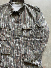 Load image into Gallery viewer, 90’s Realtree Camo 4-Pocket Jacket (M) 🇺🇸
