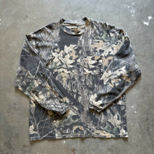 Load image into Gallery viewer, Vintage Mossy Oak Breakup Camo Long Sleeve Shirt (L)