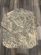 Load image into Gallery viewer, Vintage Mossy Oak Shadow Grass Camo Button Up Shirt (2XL)