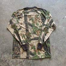 Load image into Gallery viewer, Vintage Realtree Camo Shirt (M)