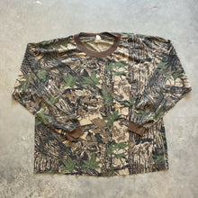 Load image into Gallery viewer, Vintage Realtree Camo Shirt (2XL)