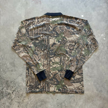 Load image into Gallery viewer, Vintage Realtree Camo Shirt (S)