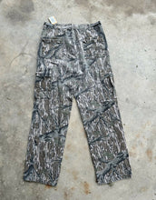 Load image into Gallery viewer, 90's MossyOak Treestand Camo Pants (28"-35"x32") 🇺🇸