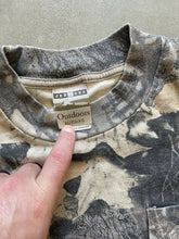 Load image into Gallery viewer, Vintage Mossy Oak Breakup Camo Long Sleeve Shirt (XL)
