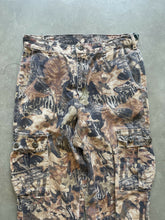 Load image into Gallery viewer, Vintage Mossy Oak Forest Floor Camo Adjustable Waist Pants (M)