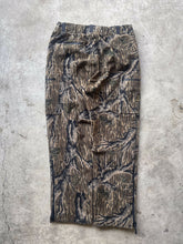 Load image into Gallery viewer, Vintage Browning Hydro Fleece Treestand Camo Pants (XL)