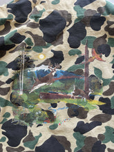 Load image into Gallery viewer, Vintage Duck Camo Wildlife Graphic Chamois Shirt (XL)