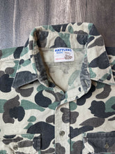 Load image into Gallery viewer, 1990’s Rattlers Brand Duck Camo Chamois Shirt (XL)