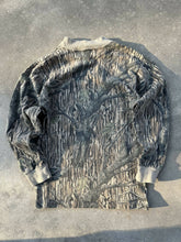 Load image into Gallery viewer, 90’s Vintage Mossy Oak Treestand Camo Mock Neck Longsleeve (S)🇺🇸