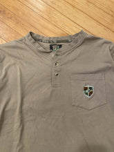 Load image into Gallery viewer, Mossy Oak Gamekeepers Henley Tee (L/XL)