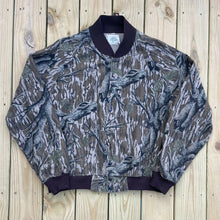 Load image into Gallery viewer, Original Mossy Oak Treestand Bomber Jacket (XXL)