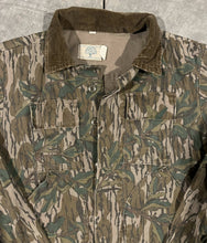 Load image into Gallery viewer, 90’s Mossy Oak Greenleaf Corduroy Collar Jacket (M) 🇺🇸