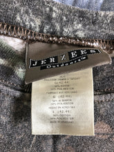 Load image into Gallery viewer, Mossy Oak Pullover Sweatshirt