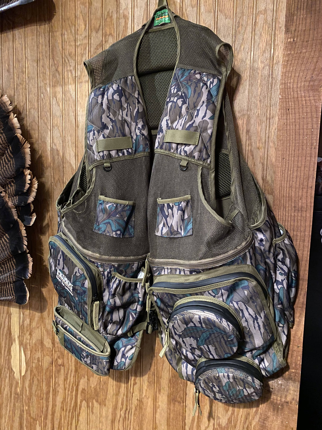 Primos Mossy Oak Greenleaf Turkey Vest