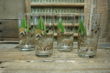 Load image into Gallery viewer, Vintage White Tail Deer 4 Glasses Barware Drinkware Great Condition