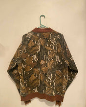 Load image into Gallery viewer, Original Mossy Oak Fall Foliage Bomber Jacket. Size L. Great shape