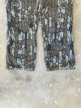 Load image into Gallery viewer, Vintage Duxbak Insulated Pants Trebark Camo (42x32)🇺🇸