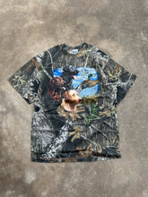 Load image into Gallery viewer, 00’s Vintage Labs &amp; Ducks Mossy Oak Break Up Camo T-Shirt (XL)🇺🇸