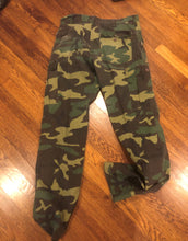 Load image into Gallery viewer, Redhead Camo Chore Coat Size XL w/ Matching Pants (made in USA)
