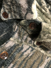 Load image into Gallery viewer, 90s OZARK Trail Mossy Oak Break Up Camo Chamois Hunting Shirt
