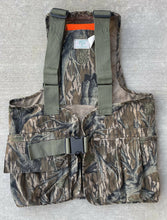 Load image into Gallery viewer, 90’s Mossy Oak Treestand Strap Vest (L) 🇺🇸