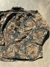 Load image into Gallery viewer, Vintage Mossy Oak Fall Foliage Chamois Button Up (4XL)