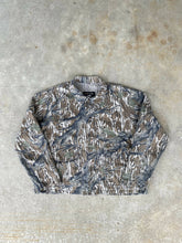 Load image into Gallery viewer, Vintage Commander Mossy Oak Treestand Camo Jacket