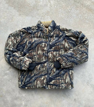 Load image into Gallery viewer, Vintage Browning Mossy Oak Treestand Goose Down Puffer Reversible Jacket (M/L)