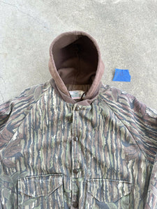 Vintage Redhead Realtree Camo Hooded Bomber (L)