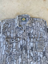 Load image into Gallery viewer, Vintage Cabela’s Trebark Button Up (L/XL)🇺🇸