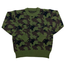 Load image into Gallery viewer, Vintage Camo Knit Sweater (M)