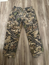 Load image into Gallery viewer, Vintage Mossy Oak Forest Floor Pants (M)