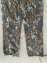 Load image into Gallery viewer, Vintage Mossy Oak Fall Foliage Pants