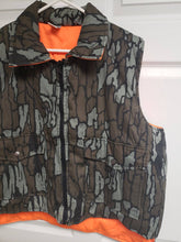 Load image into Gallery viewer, Vintage Trebark Camo Vest (L)