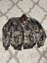 Load image into Gallery viewer, Vintage Columbia Reversible Camo Puffer