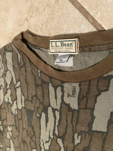 Load image into Gallery viewer, Rare Vintage LL Bean Trebark Camo T Shirt (L) 🇺🇸
