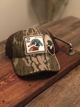 Load image into Gallery viewer, Mossy Oak Bottomland Wood Duck Postage Stamp Hat