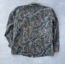 Load image into Gallery viewer, Mossy Oak Treestand 3 Pocket Jacket (M)