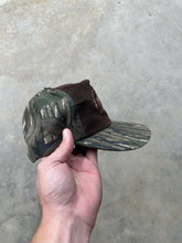 Load image into Gallery viewer, Vintage Whitetails Unlimited Realtree SnapBack (??)