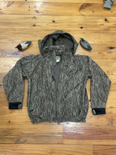 Load image into Gallery viewer, Drake Uninsulated Jacket- Bottomland