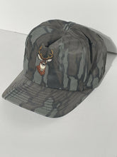 Load image into Gallery viewer, Vintage John Deere trebark camo hat