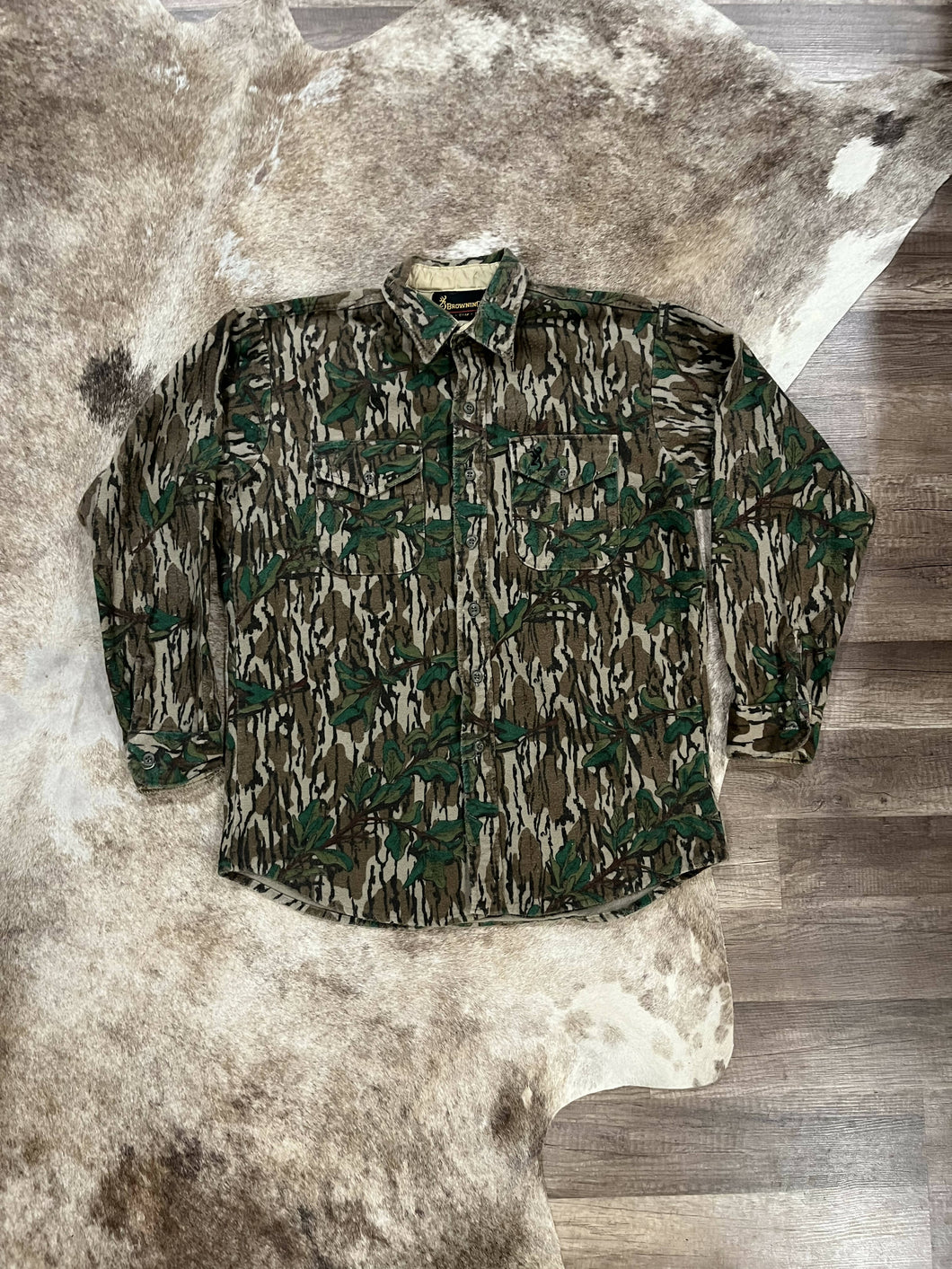 Browning Original Chamois Mossy Oak Greenleaf Button Up Size (L) 🇺🇸