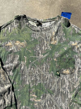 Load image into Gallery viewer, Vintage Mossy Oak Shadowleaf Camo Longsleeve (XXXL)