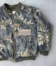 Load image into Gallery viewer, Red Ledge 2 in 1 Mossy Oak Breakup (Gen 1) Jacket with Liner (L)