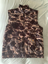 Load image into Gallery viewer, Carhartt Camo Vest XL
